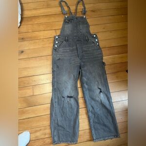 Anthropologie PILCRO Gray relaxed women’s denim distressed overalls